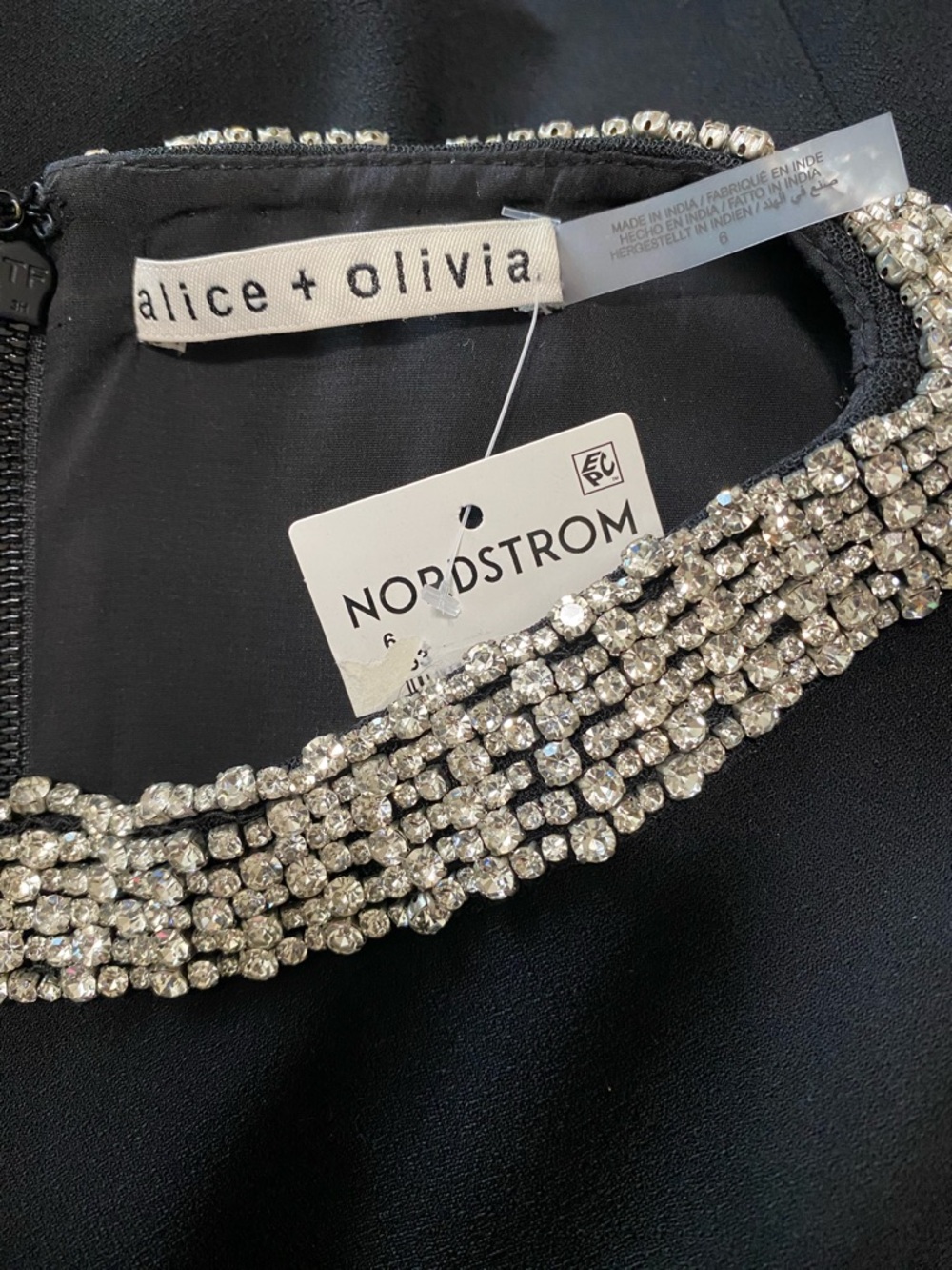 NWT Alice + Olivia Mailynn Rhinestone Embellished Bell Sleeve Dress Size 6 - Picture 9 of 10